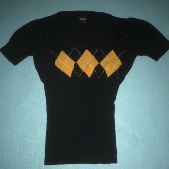 𝅺XOXO vintage puff short sleeve knit sweater button detail on shoulders size M - Picture 1 of 8